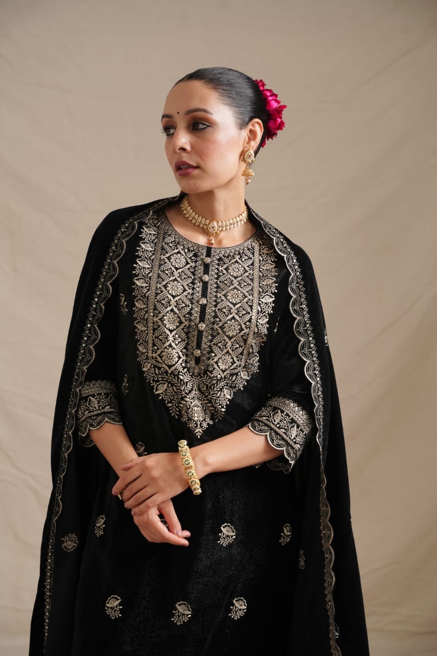 Elegant Velvet Embroidered Three-Piece Suit with Dupatta