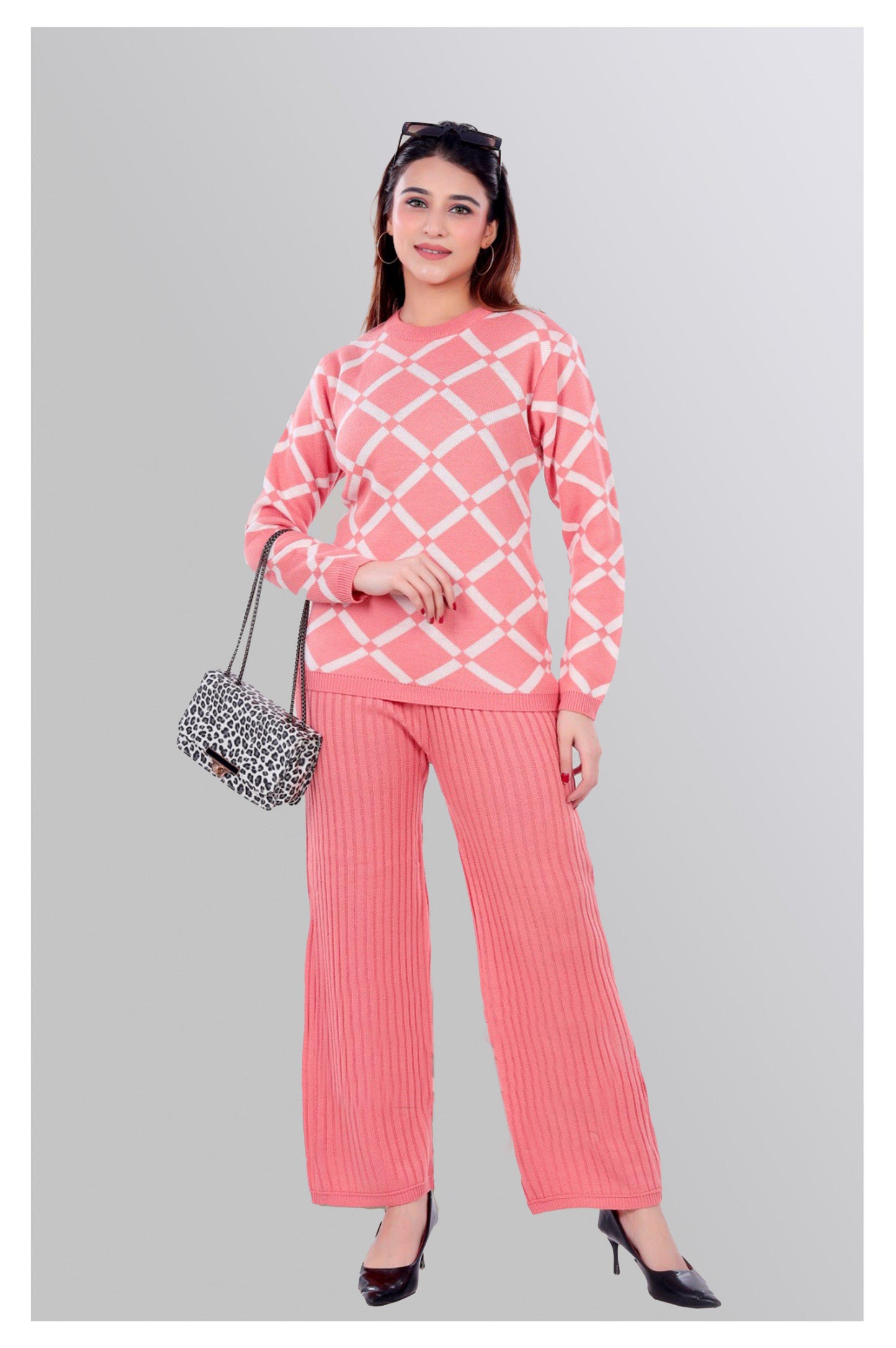 Elegant Coral Knitwear Set - Sweater and Wide-Leg Pants